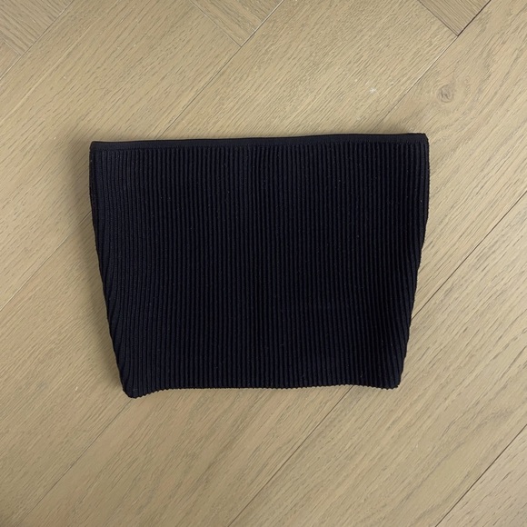 Babaton Sculp Knit Cropped Tube Top - Picture 2 of 4